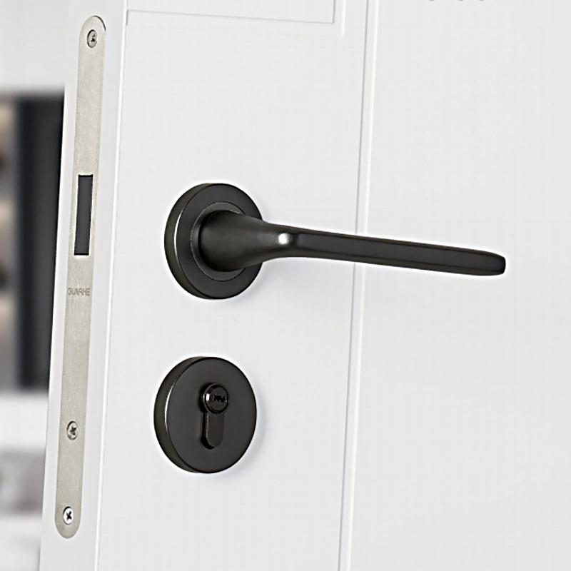 GUJIAHE Z72-03 Luxury modern style golden Wood Door Mute magnetic lock handle